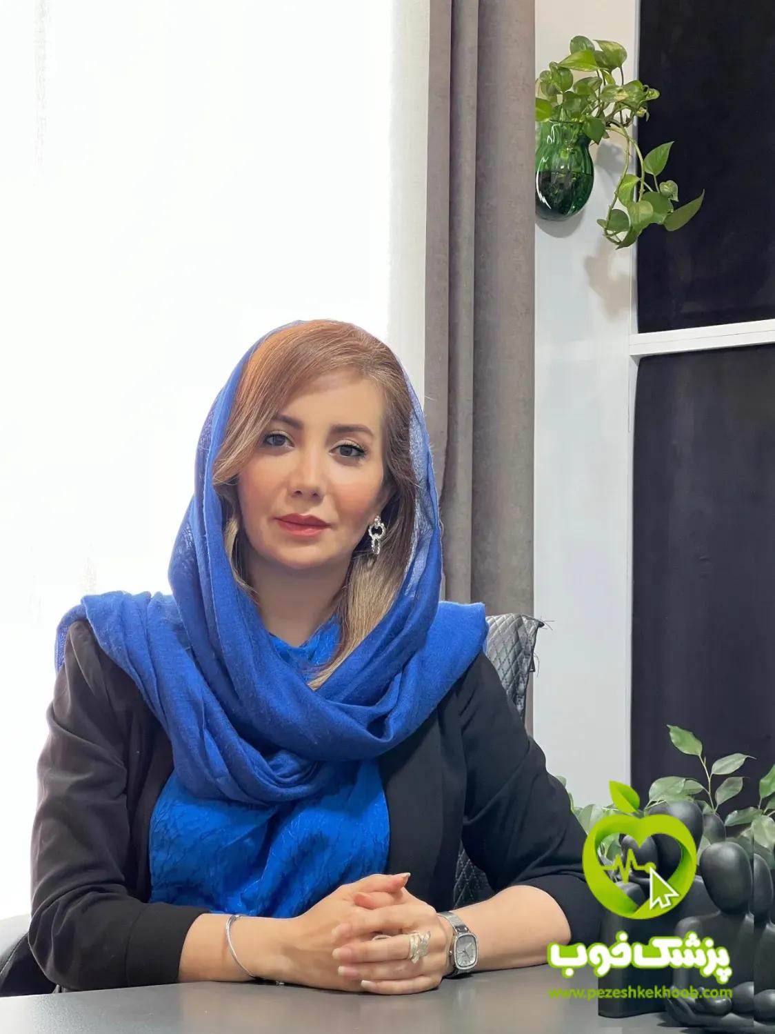 فائزه زجاجی