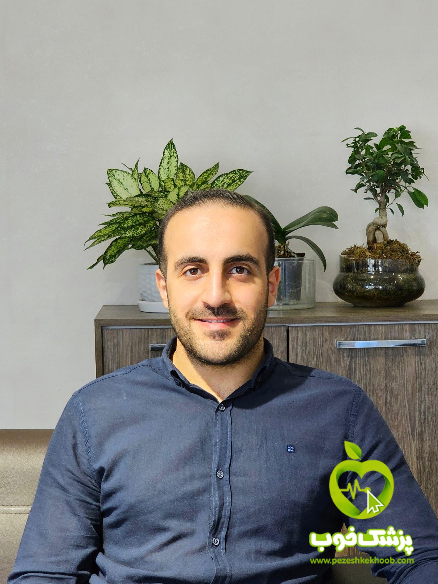 حسام مردانه وار