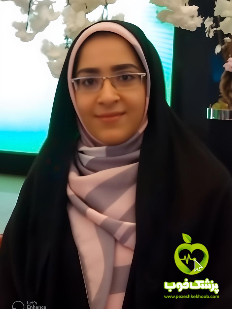 مائده حسین نیا