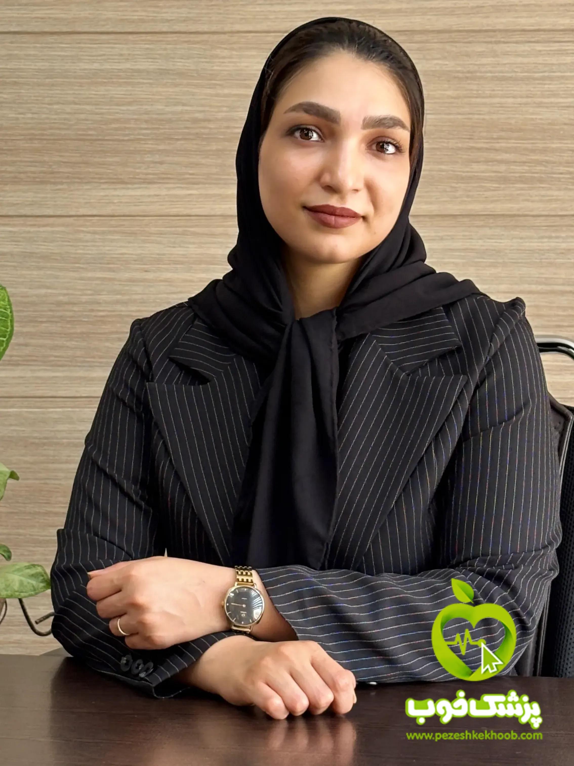 مهسا کدخدایی
