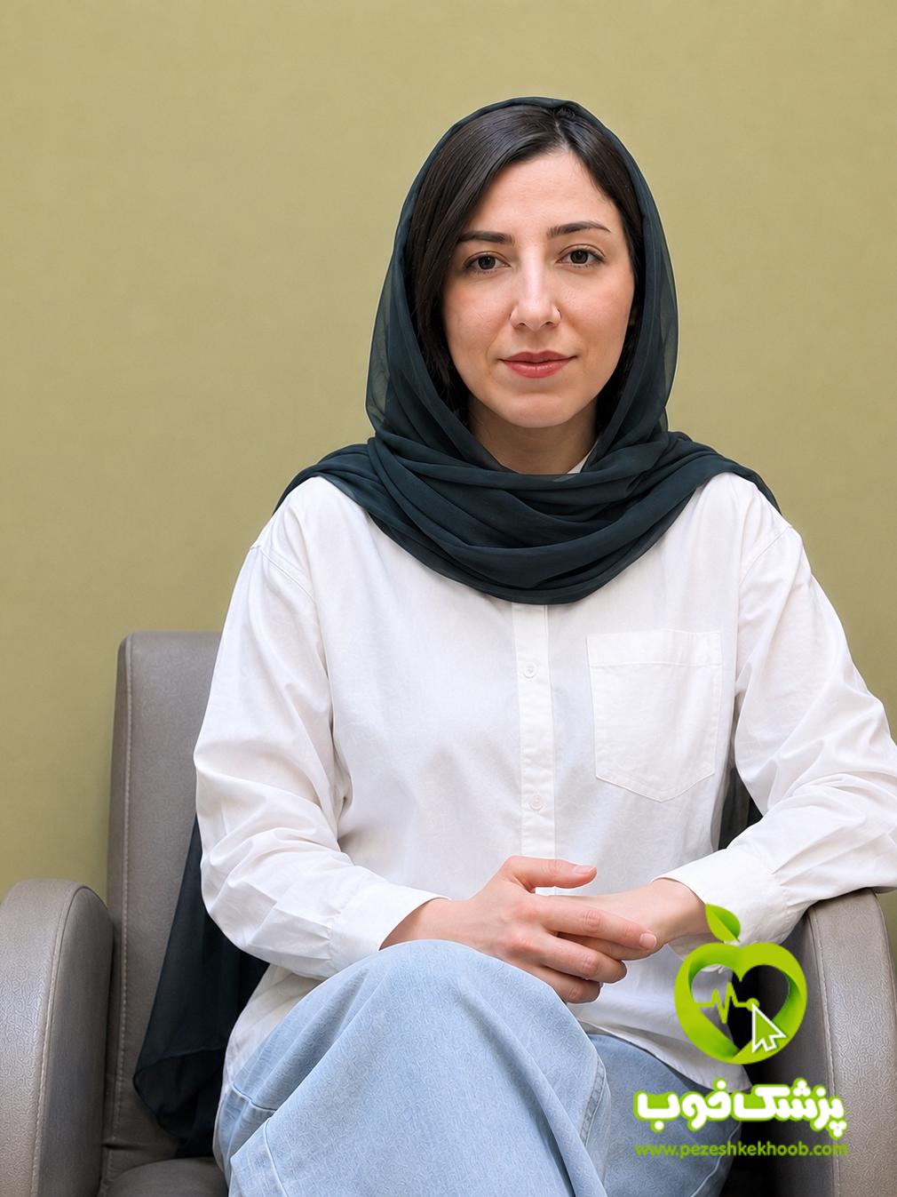 مهسا ناظمی اشنی