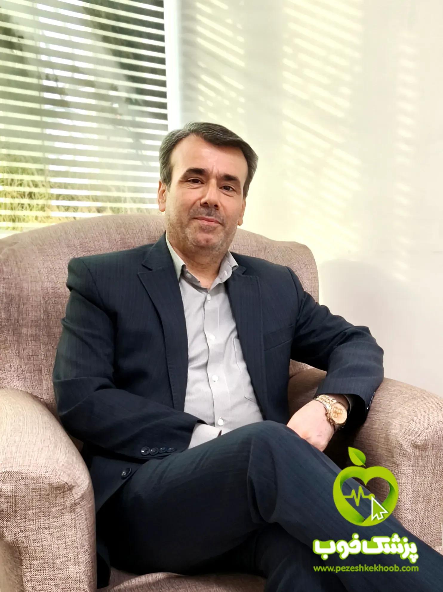 دکتر سید علیرضا گنجه