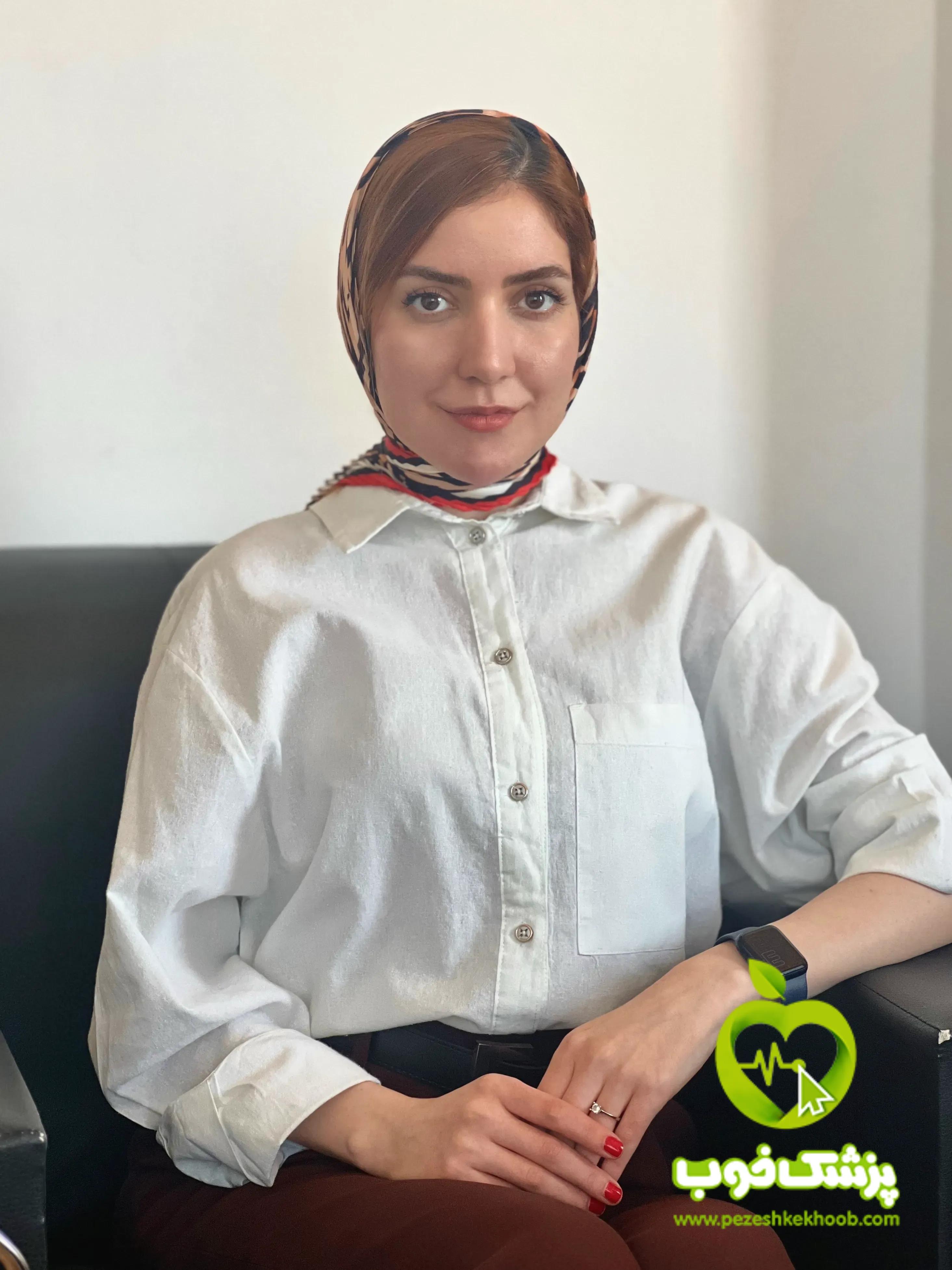 شیما  آسیایی